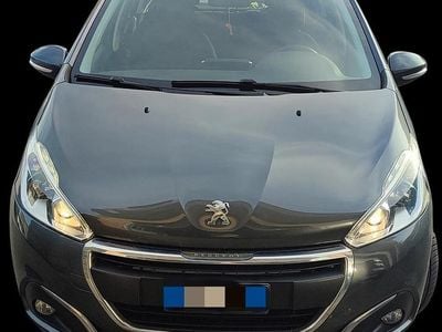 Grigio Usata 2016 Peugeot 208 Allure Utilitaria | 11.500 € (Molto cara)