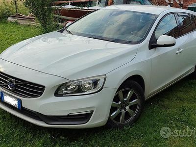Usata Volvo V60 2014 Bianco Station wagon