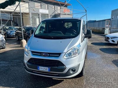 Usata Ford Transit Custom Trend 131 CV (96 kW) 2017 Grigio Monovolume