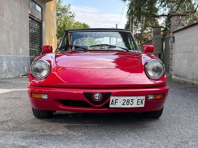 Usata Alfa Romeo Spider 106 CV (77 kW) 1992 Rosso Cabrio