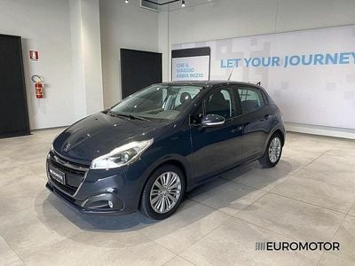 Grigio Usata 2018 Peugeot 208 Active Utilitaria | 9900 € (Buon prezzo)