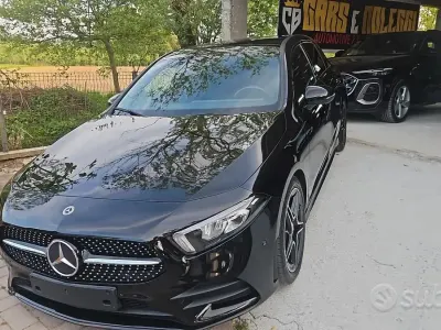 Usata Mercedes A180 AMG 136 CV (100 kW) 2022 Nero Berlina