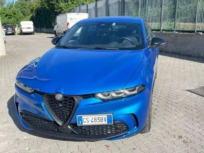 Usata Alfa Romeo Tonale Super 131 CV (96 kW) 2023 Blu/azzurro SUV