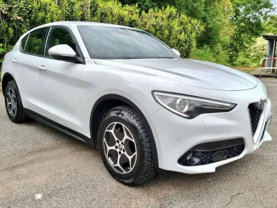 Usata Alfa Romeo Stelvio Business 190 CV (139 kW) 2022 SUV