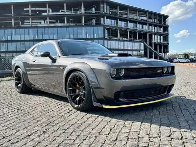 Usata Dodge Challenger 485 CV (356 kW) 2021 Grigio Coupé