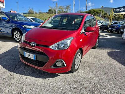 Usata Hyundai i10 67 CV (49 kW) 2014 Rosso Utilitaria