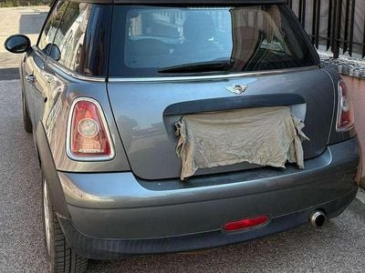 Usata Mini ONE 75 CV (55 kW) 2010 Grigio Utilitaria