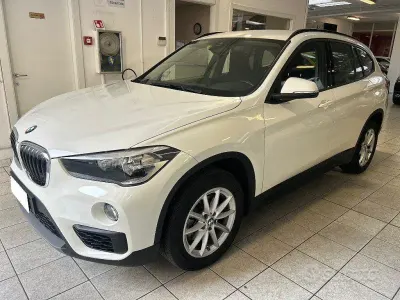 Usata BMW X1 Advantage 140 CV (102 kW) 2018 Bianco pastello SUV