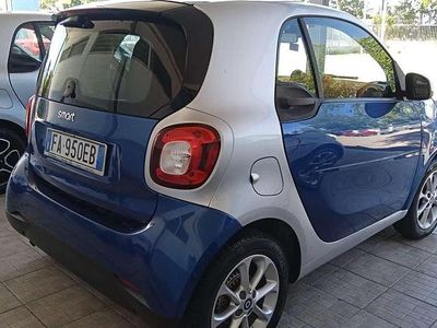 Blu/azzurro Usata 2015 Smart ForTwo Coupé Passion Utilitaria | 12.000 € (Cara)