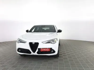 Usata Alfa Romeo Stelvio Veloce 209 CV (153 kW) 2023 Bianco SUV