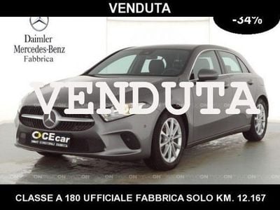 Usata Mercedes A180 Sport 136 CV (100 kW) 2020 Grigio scuro Berlina