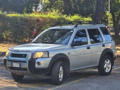 Usata Land Rover Freelander S 111 CV (81 kW) 2006 Argento SUV