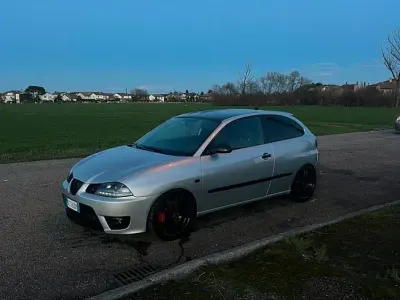 Occasion Seat Ibiza CUPRA 160 PK (117 kW) 2006 Grijs Hatchback