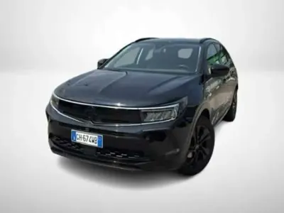 Usata Opel Grandland X Ultimate 131 CV (96 kW) 2022 Nero SUV
