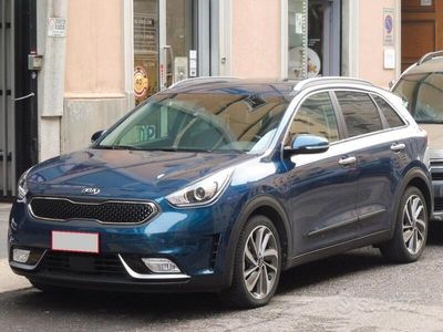 usata Kia Niro 1.6 GDi DCT HEV Style AUTOCARRO TAGLIANDI