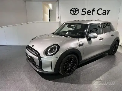 Occasion Mini Cooper Resolute Edition 136 ch (100 kW) 2024 Gris Citadine