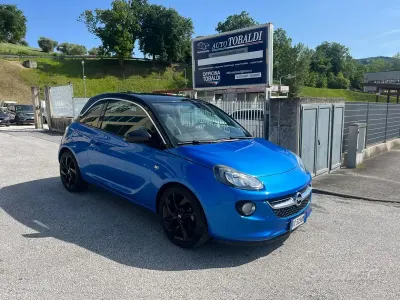 Usata Opel Adam 87 CV (63 kW) 2016 Blu Utilitaria