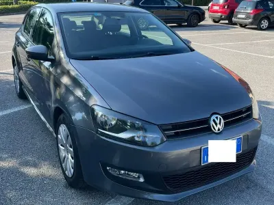 Usata VW Polo Comfortline 69 CV (50 kW) 2011 Grigio Utilitaria