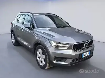 Usata Volvo XC40 Business Edition 150 CV (110 kW) 2019 Blu SUV