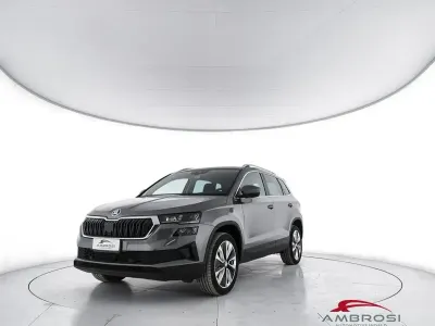 Usata Skoda Karoq Style 110 CV (80 kW) 2023 Grigio SUV