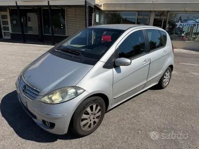Usata Mercedes A150 95 CV (69 kW) 2005 Grigio Berlina