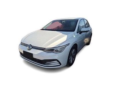 Usata VW Golf VIII Life 116 CV (85 kW) 2021 Bianco Utilitaria