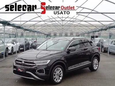 Usata VW T-Roc Style 110 CV (80 kW) 2023 A1 nero SUV