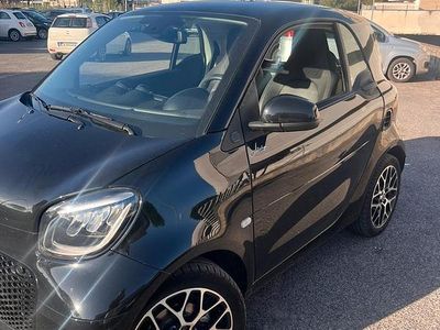 Usata Smart ForTwo Coupé 35 kW (48 CV) 2021 Nero Utilitaria