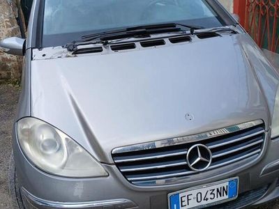 Mercedes A200
