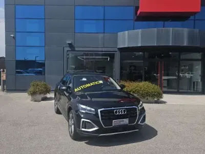 Usata Audi Q2 Admired 116 CV (85 kW) 2022 Nero SUV