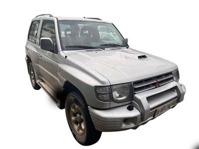 Usata Mitsubishi Pajero Top 125 CV (91 kW) 1999 Argento SUV