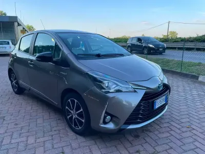 Usata Toyota Yaris Hybrid