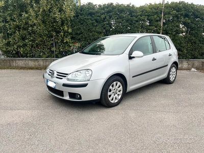 usata VW Golf V 1.6 Benzina