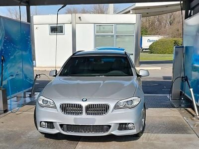 Usata BMW 530 Efficient Dynamics 258 CV (189 kW) 2011 Grigio Station wagon