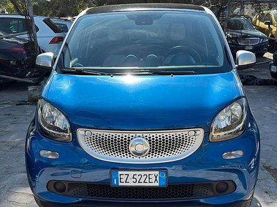 Usata Smart ForFour Passion 71 CV (52 kW) 2015 Blu Utilitaria