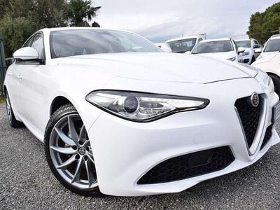 Occasion Alfa Romeo Giulia Super 150 ch (110 kW) 2018 Blanc Berline