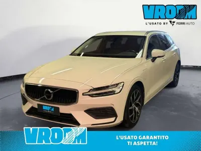 Usata Volvo V60 Business Edition 253 CV (186 kW) 2020 Bianco Station wagon