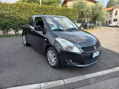 Usata Suzuki Swift GL 94 CV (69 kW) 2010 Nero Utilitaria