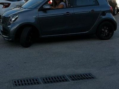 Grigio Usata 2019 Smart ForFour Utilitaria | 13.000 € (Ottimo prezzo)