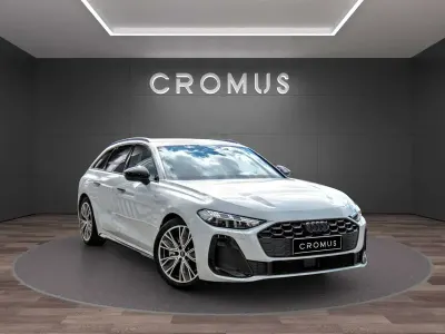 Nuova Audi A5 S-Line 204 CV (150 kW) 2025 Grigio daytona effetto perla Station wagon