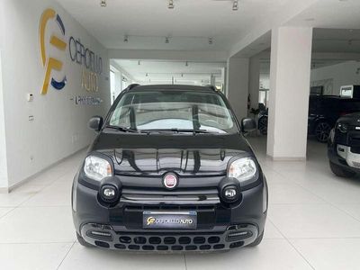 Usata Fiat Panda Cross Cross 69 CV (50 kW) 2022 Nero metallizzato Utilitaria