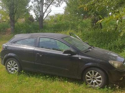 Usata Opel Astra GTC Sport 90 CV (66 kW) 2005 Berlina