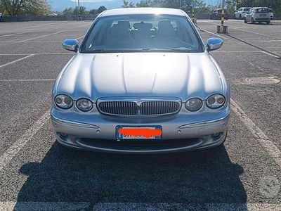 Usata Jaguar X-type Executive 145 CV (106 kW) 2007 Grigio Berlina