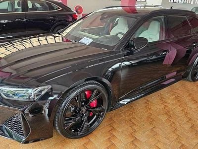 Usata Audi RS6 Exclusive 600 CV (441 kW) 2023 Nero Station wagon