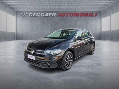 Usata VW Polo Life 95 CV (69 kW) 2023 Nero Utilitaria