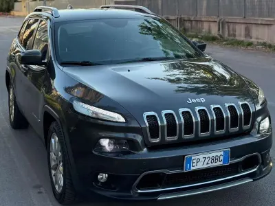 Usata Jeep Cherokee Limited 140 CV (102 kW) 2001 SUV
