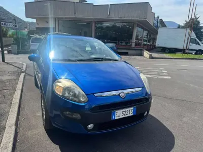 Usata Fiat Punto Evo Active 75 CV (55 kW) 2011 Other Utilitaria