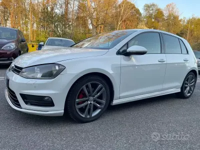 Brugt VW Golf VII R-line 110 HK (80 kW) 2015 Hvid Sedan