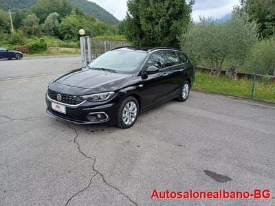 Usata Fiat Tipo Lounge 120 CV (88 kW) 2018 Nero Station wagon