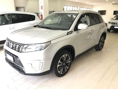 Usata Suzuki Vitara 114 CV (83 kW) 2023 Argento SUV
